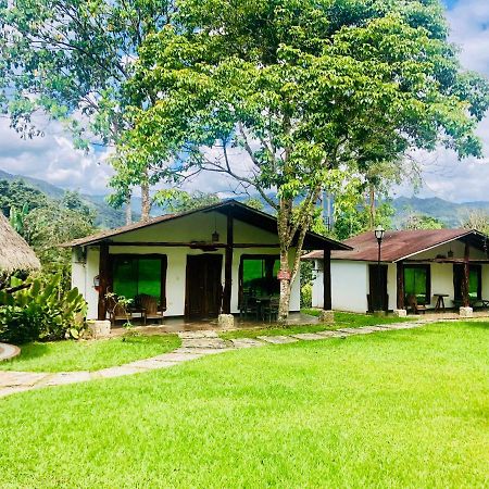 Yantzaza Hosteria Tierra Dorada المظهر الخارجي الصورة