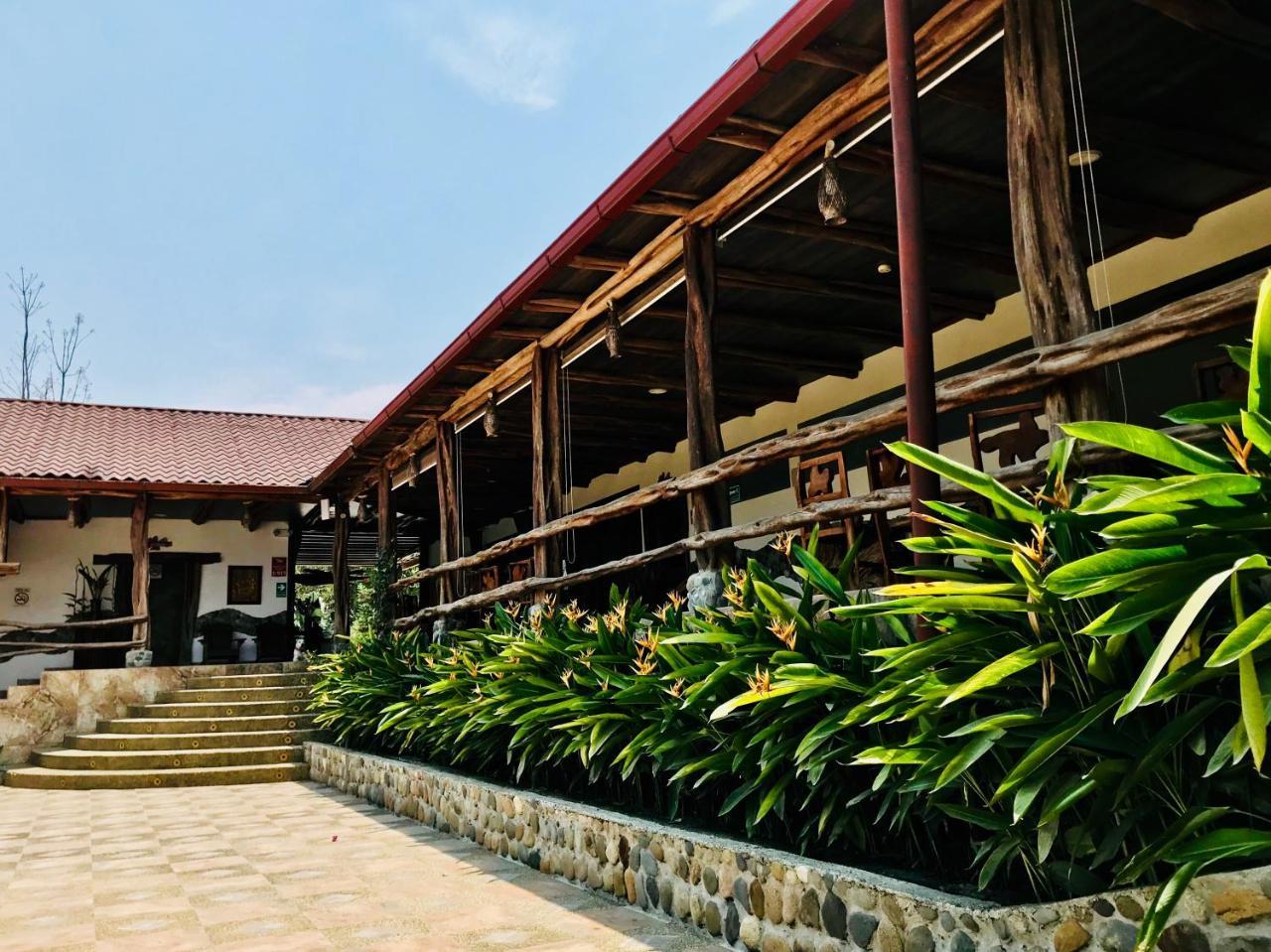 Yantzaza Hosteria Tierra Dorada المظهر الخارجي الصورة