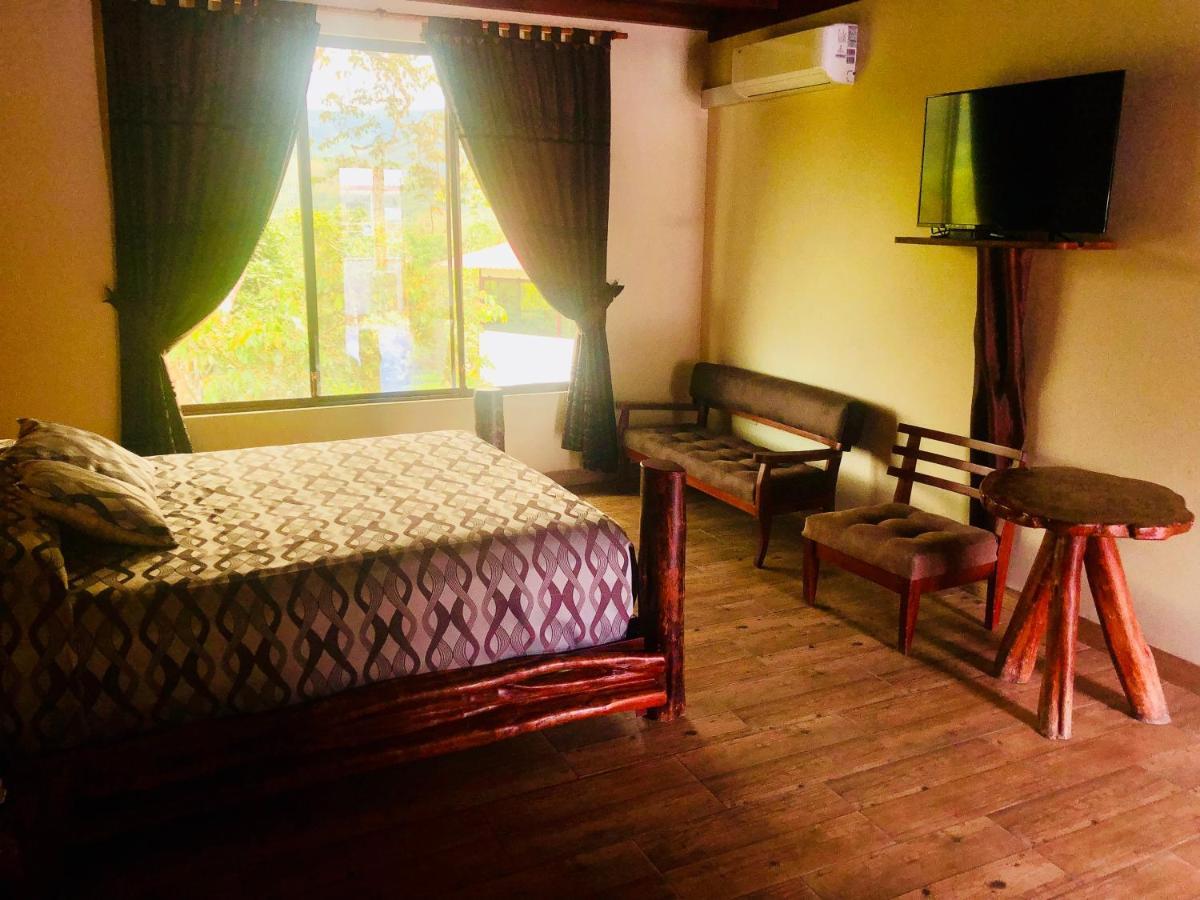 Yantzaza Hosteria Tierra Dorada المظهر الخارجي الصورة
